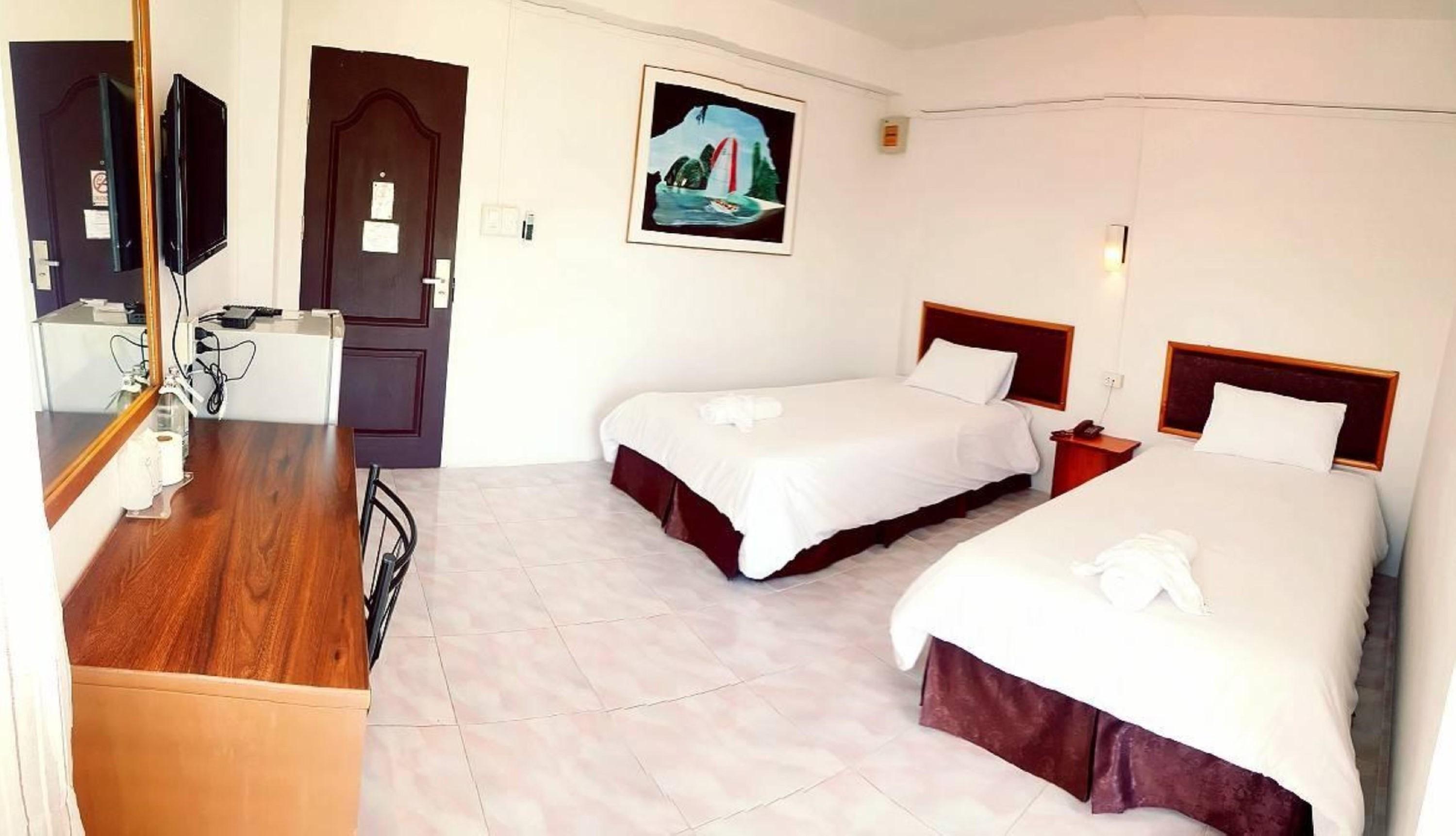 Hotel De Ratt Пхукет Екстер'єр фото