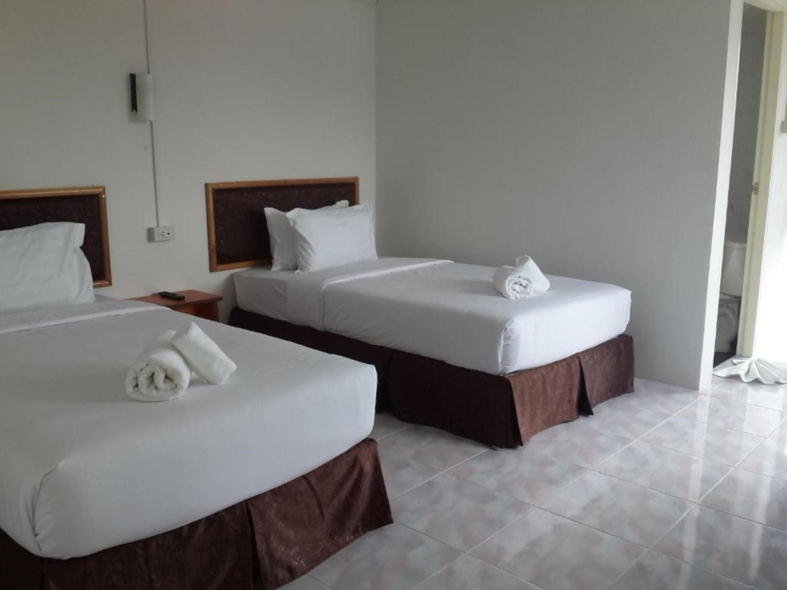 Hotel De Ratt Пхукет Екстер'єр фото