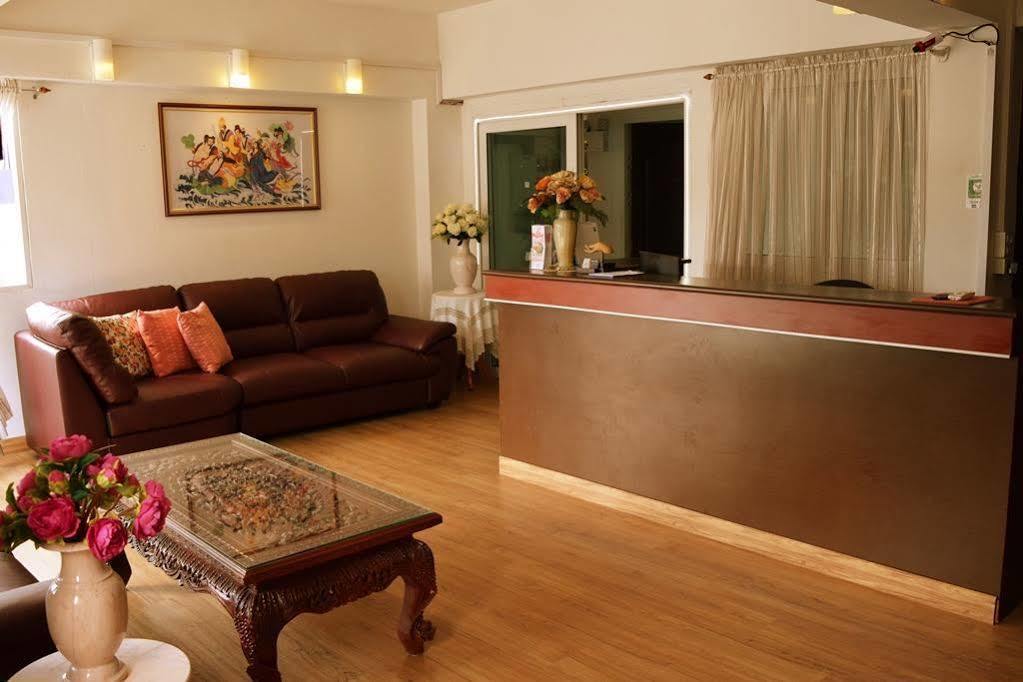 Hotel De Ratt Пхукет Екстер'єр фото